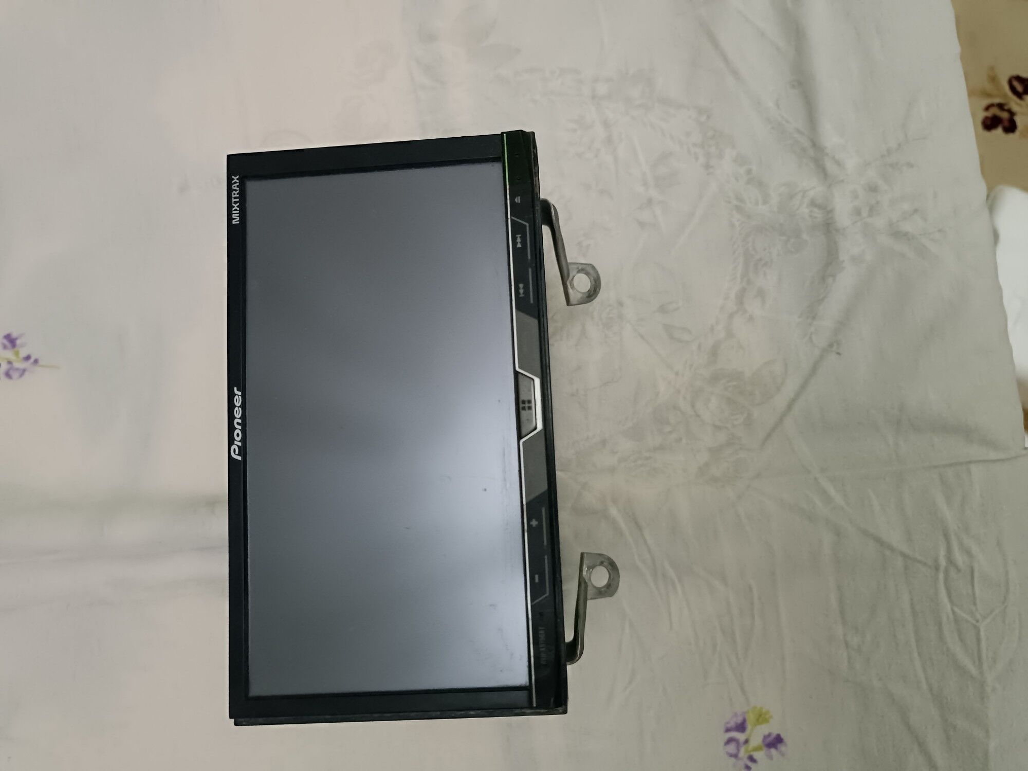 Pioneer 5750 BT 5 000 TMT - Änew - img 2