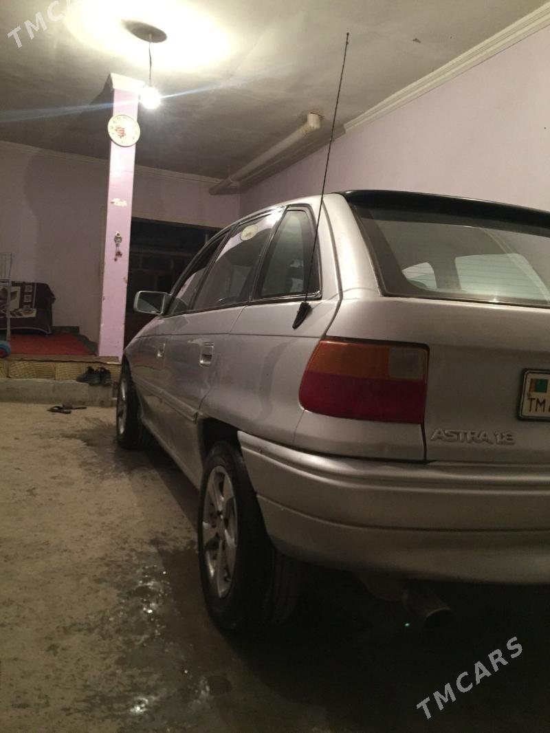 Opel Astra 1992 - 40 000 TMT - Daşoguz - img 3