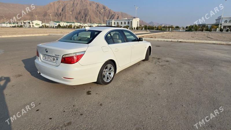 BMW E60 2009 - 220 000 TMT - Балканабат - img 4