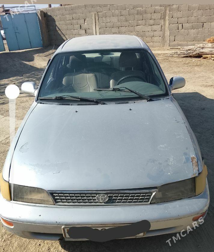 Toyota Corolla 1994 - 30 000 TMT - Bäherden - img 1
