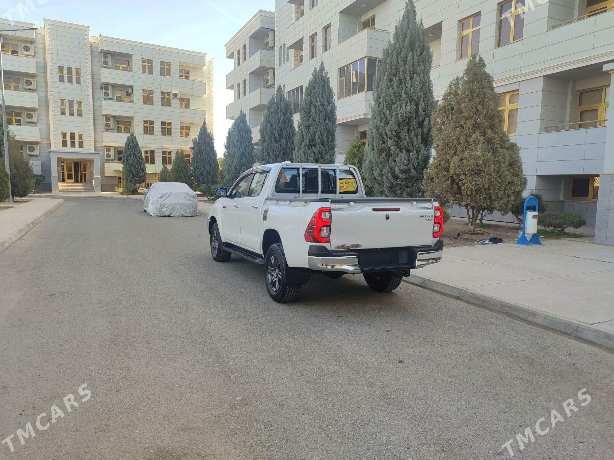 Toyota Hilux 2025 - 685 000 TMT - Мары - img 4