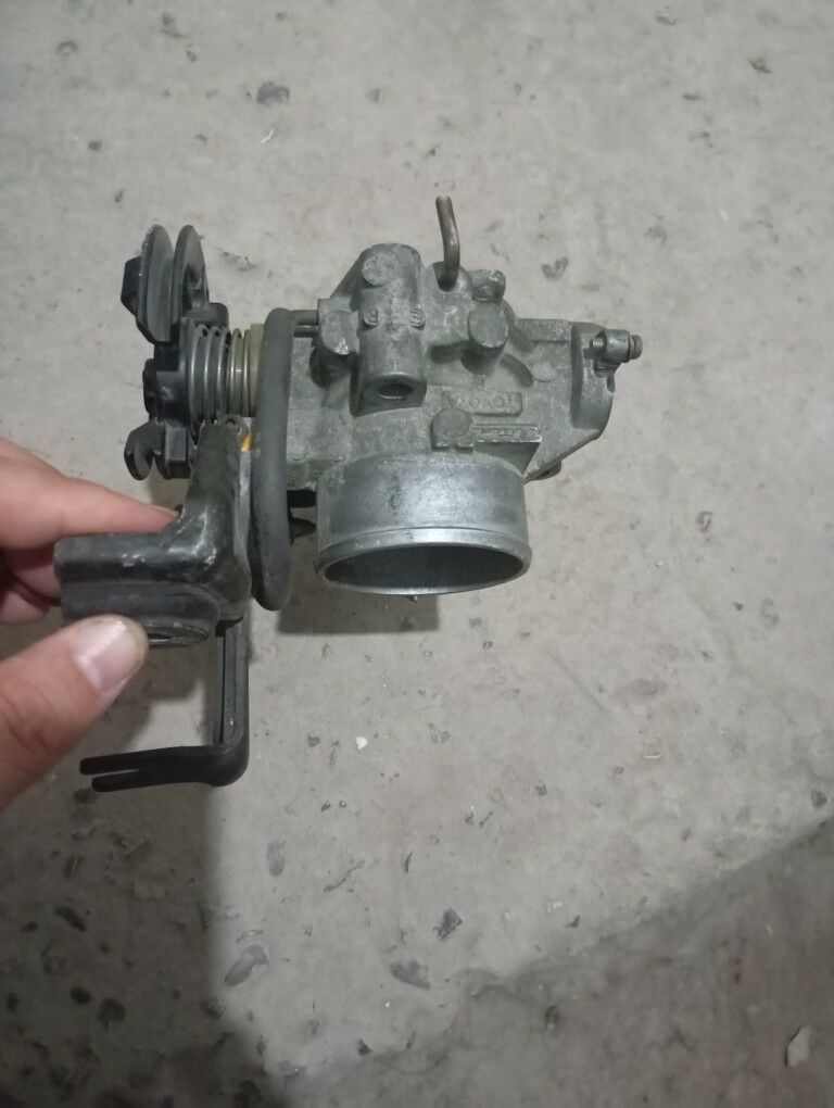 zaslonka  tayota Camry 2.2 400 TMT - Кёнеургенч - img 3