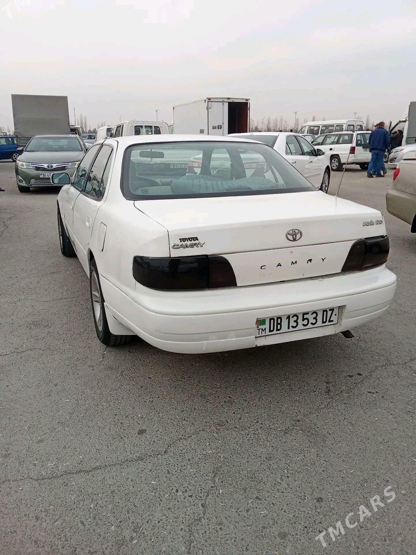 Toyota Camry 1995 - 68 000 TMT - Болдумсаз - img 3