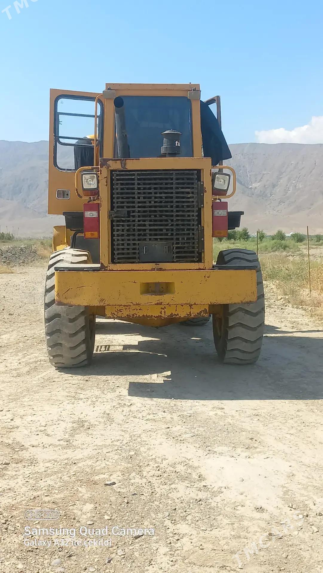 Lugong CLGB320 2011 - 320 000 TMT - Бахарден - img 3