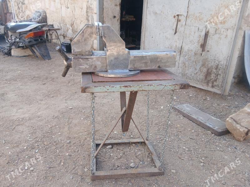 tiski - Туркменбаши - img 2