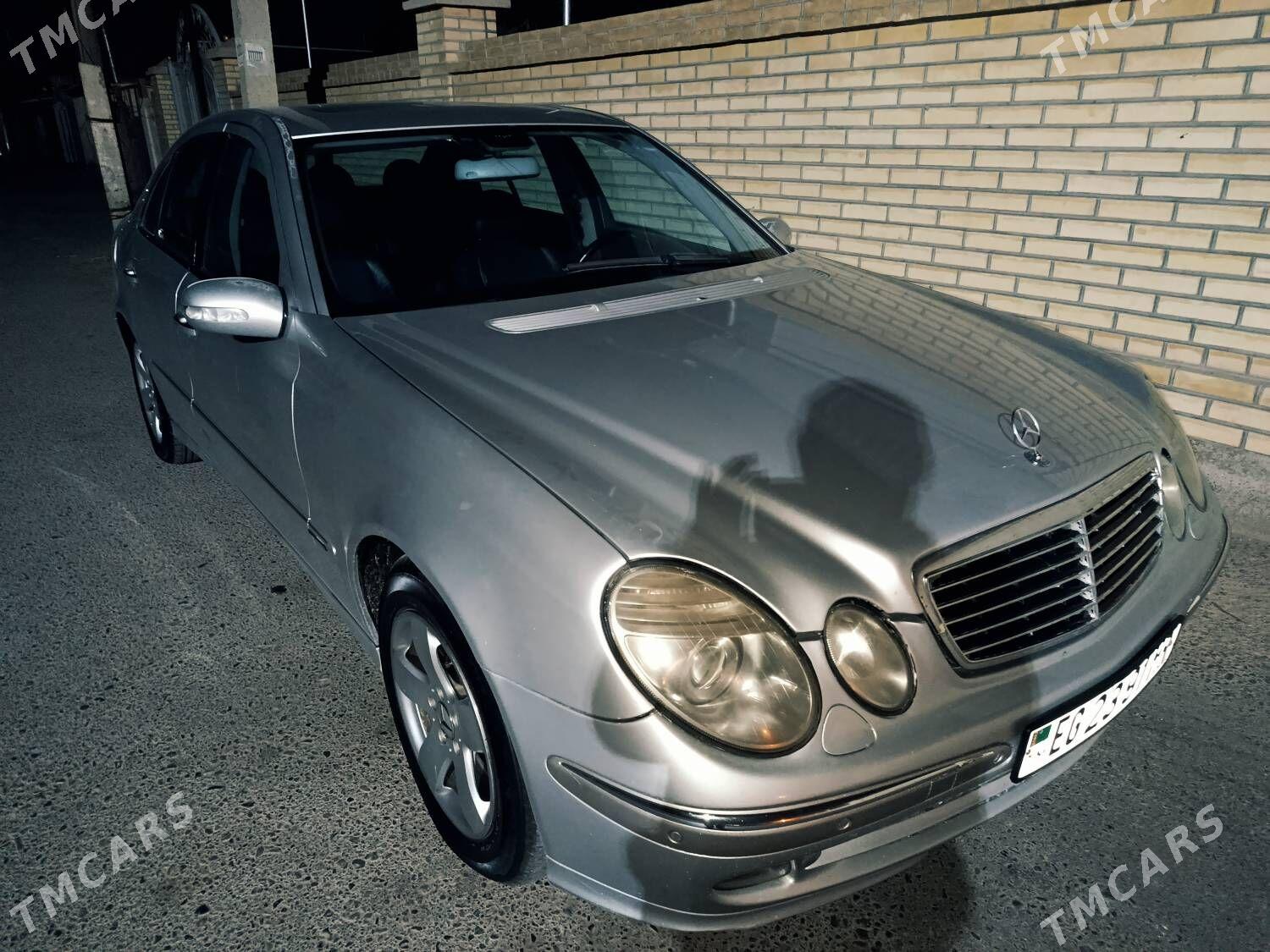 Mercedes-Benz E320 2002 - 140 000 TMT - Mary - img 2