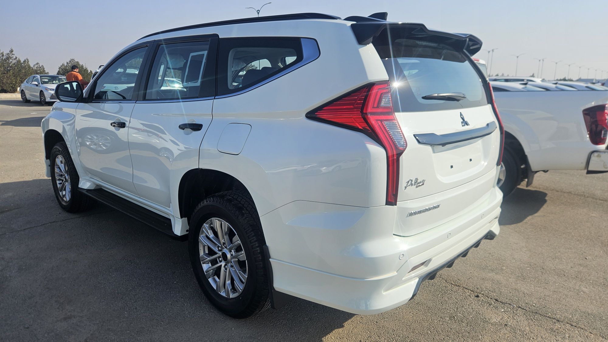 Mitsubishi Montero Sport 2023 - 532 000 TMT - Aşgabat - img 4