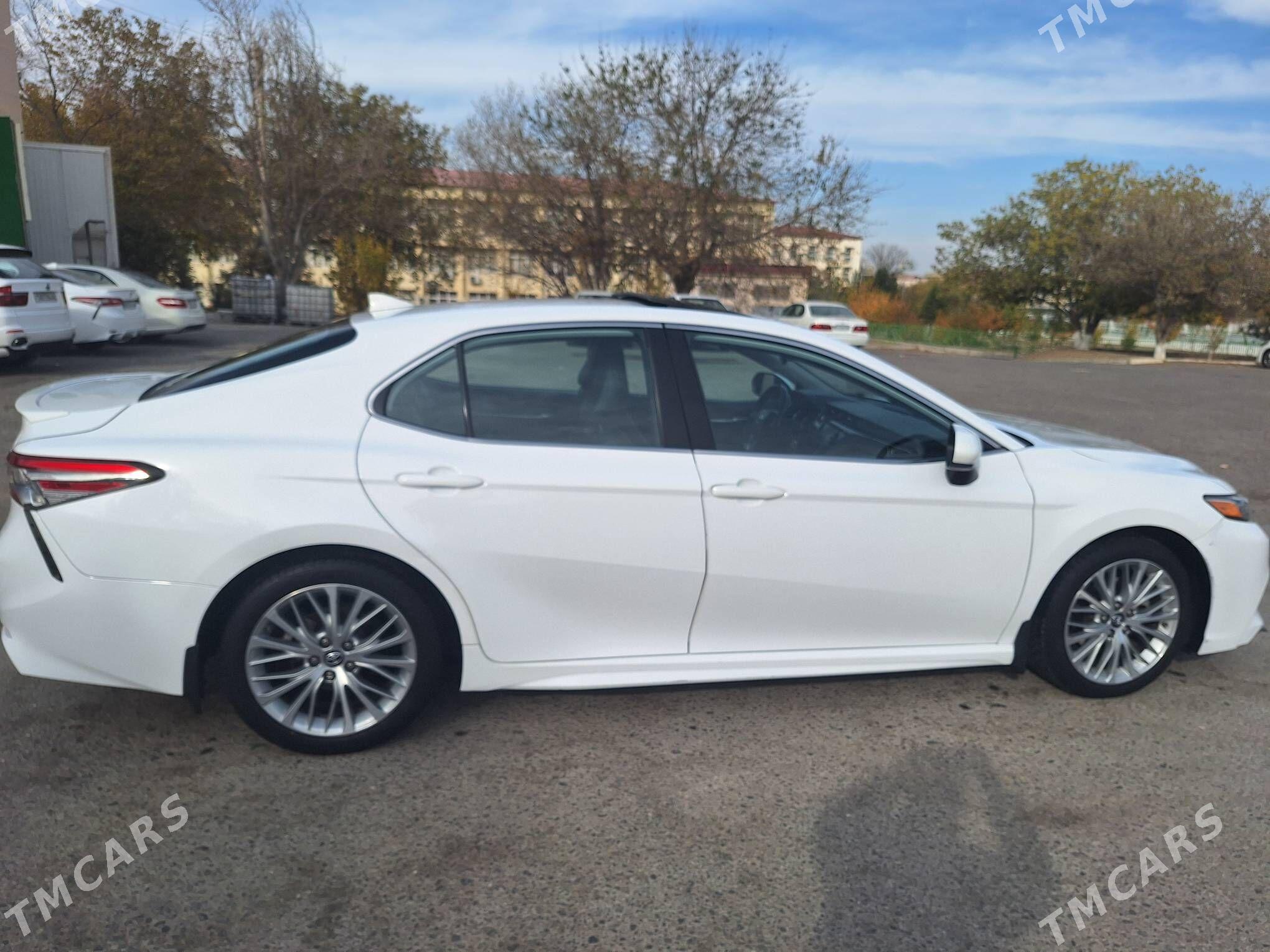 Toyota Camry 2019 - 340 000 TMT - Ашхабад - img 3