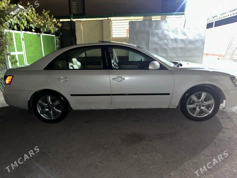 Hyundai Sonata 2007 - 130 000 TMT - Büzmeýin - img 8