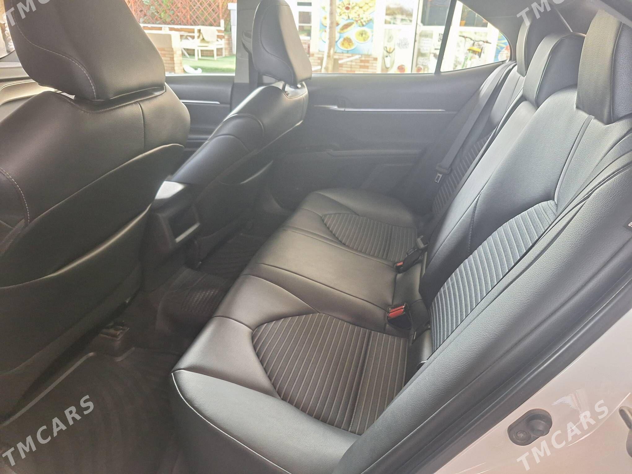 Toyota Camry 2019 - 340 000 TMT - Ашхабад - img 9