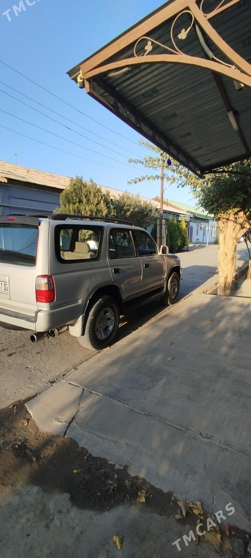 Toyota 4Runner 1999 - 130 000 TMT - Дашогуз - img 5