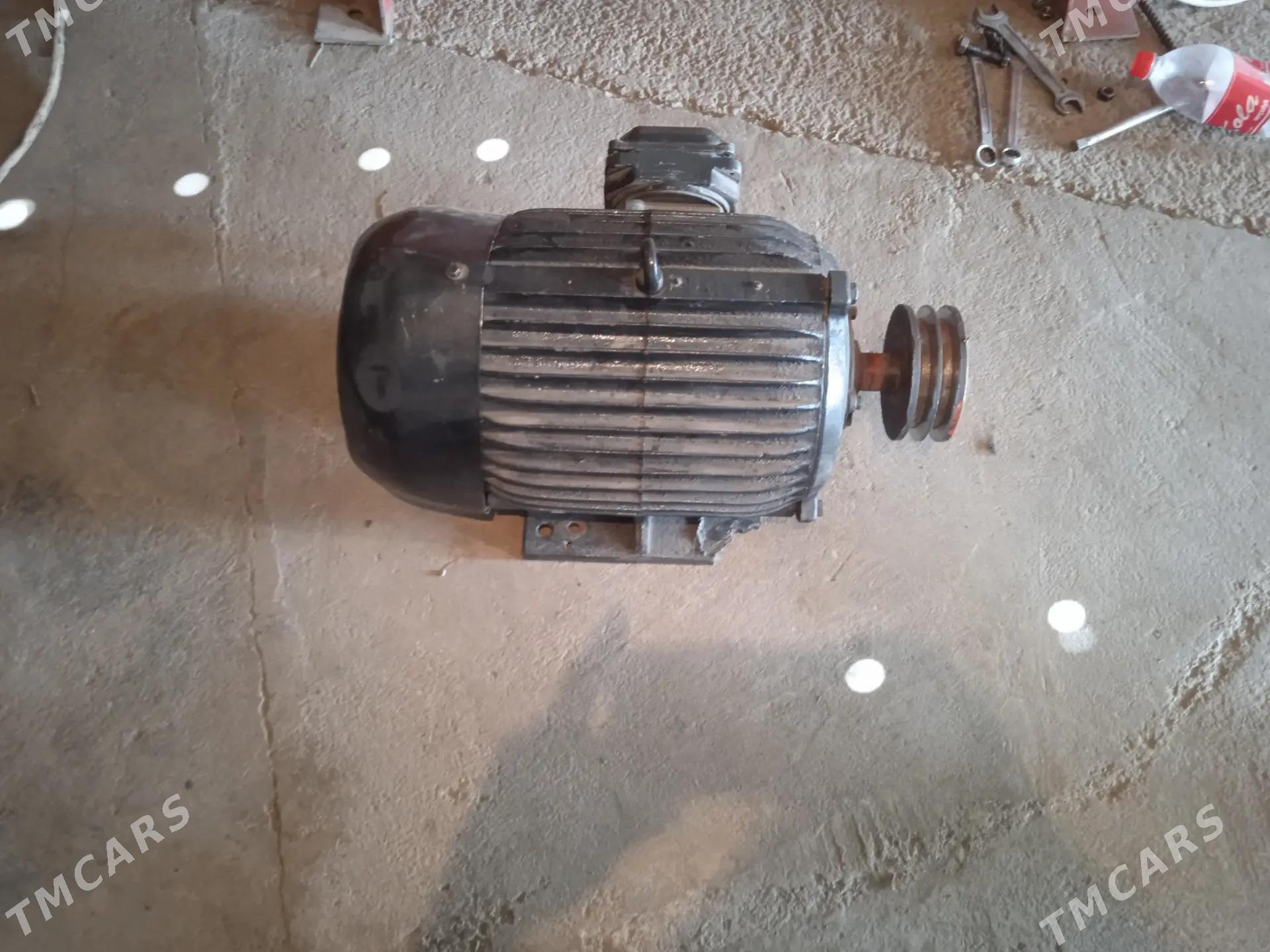 Elektromator - Änew - img 2