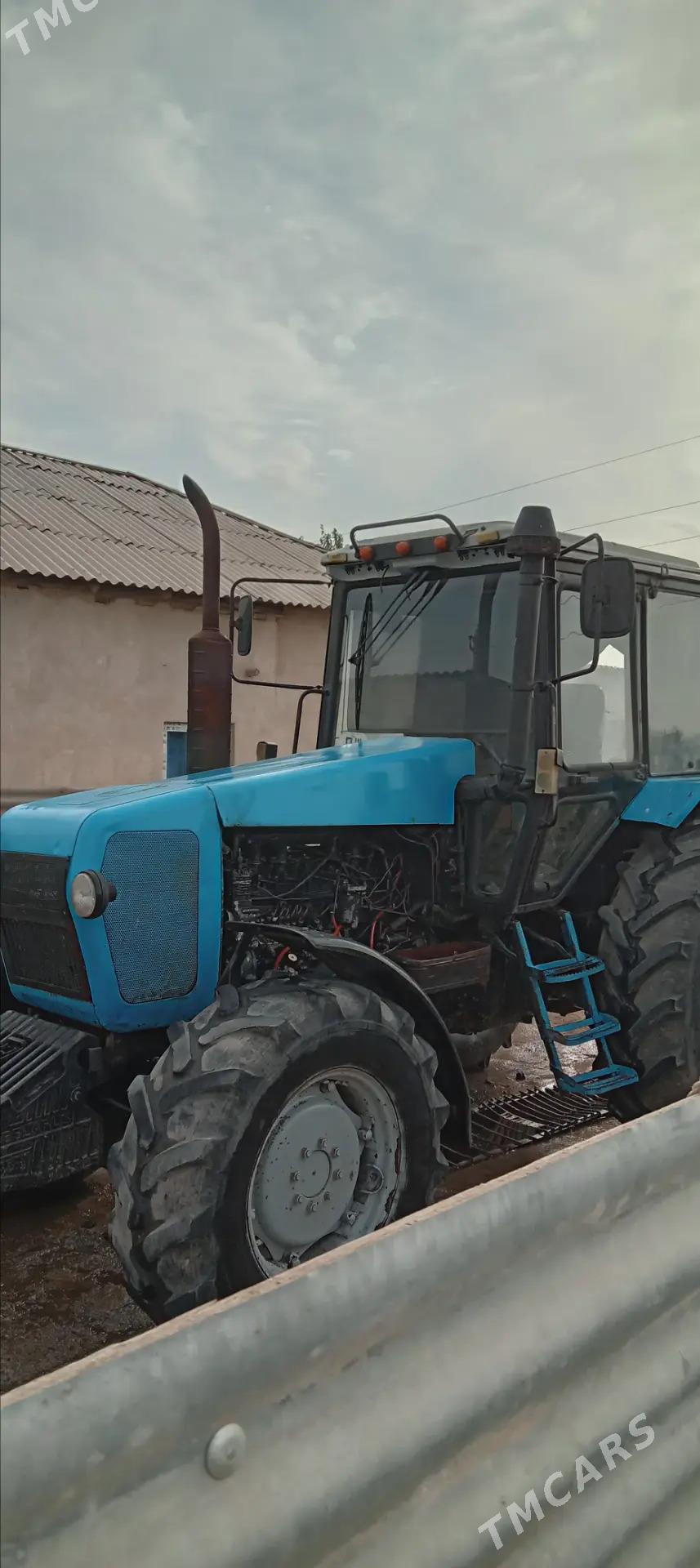 Toyota 4Runner 2012 - 160 000 TMT - Gurbansoltan Eje - img 2