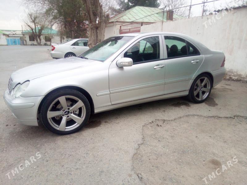 Mercedes-Benz C250 2004 - 100 000 TMT - Ак-Бугдайский этрап - img 3