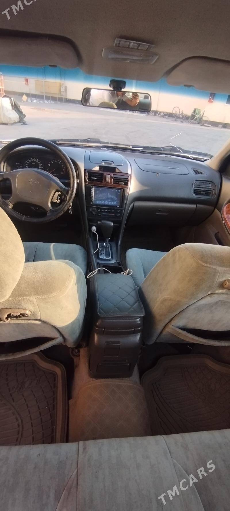 Nissan Maxima 2000 - 72 000 TMT - Бабадайхан - img 9