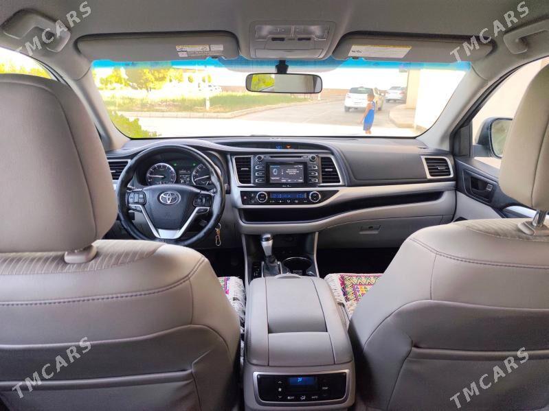 Toyota Highlander 2016 - 420 000 TMT - Çärjew - img 3