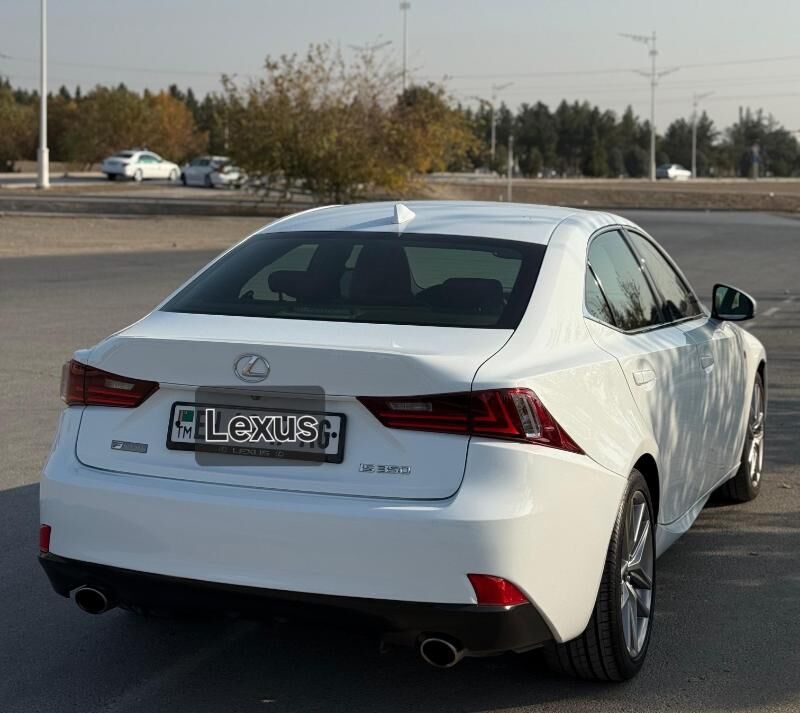 Lexus IS 350 2015 - 310 000 TMT - Гарадамак - img 10