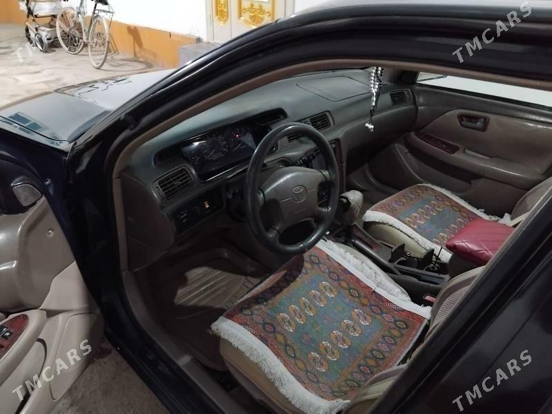 Toyota Camry 1999 - 150 000 TMT - Фарап - img 4
