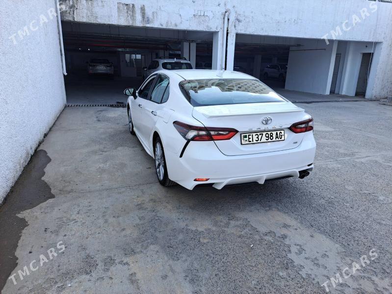 Toyota Camry 2021 - 355 000 TMT - Podwoýski köç. (Bitarap Türkmenistan şaýoly) - img 2