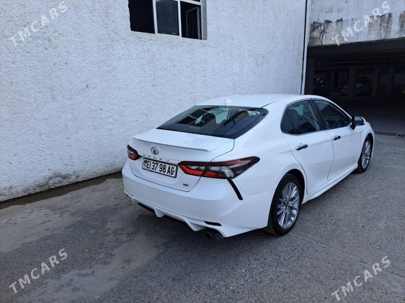 Toyota Camry 2021 - 355 000 TMT - Podwoýski köç. (Bitarap Türkmenistan şaýoly) - img 3