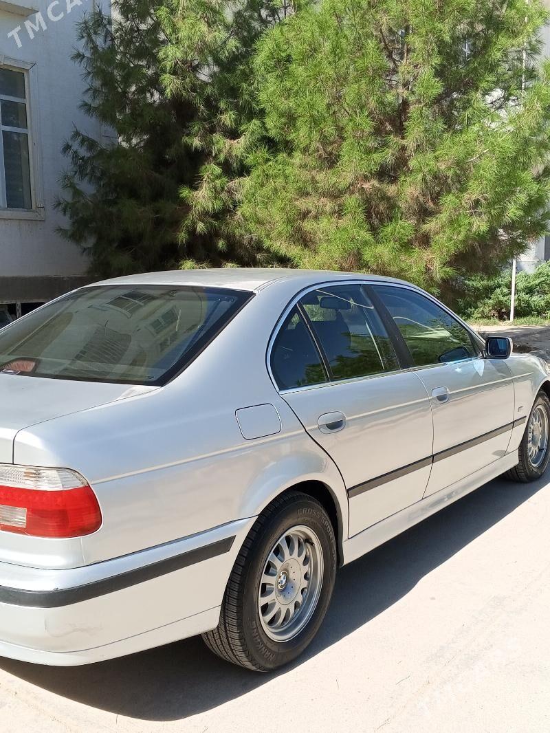 BMW E39 2000 - 130 000 TMT - Balkanabat - img 4