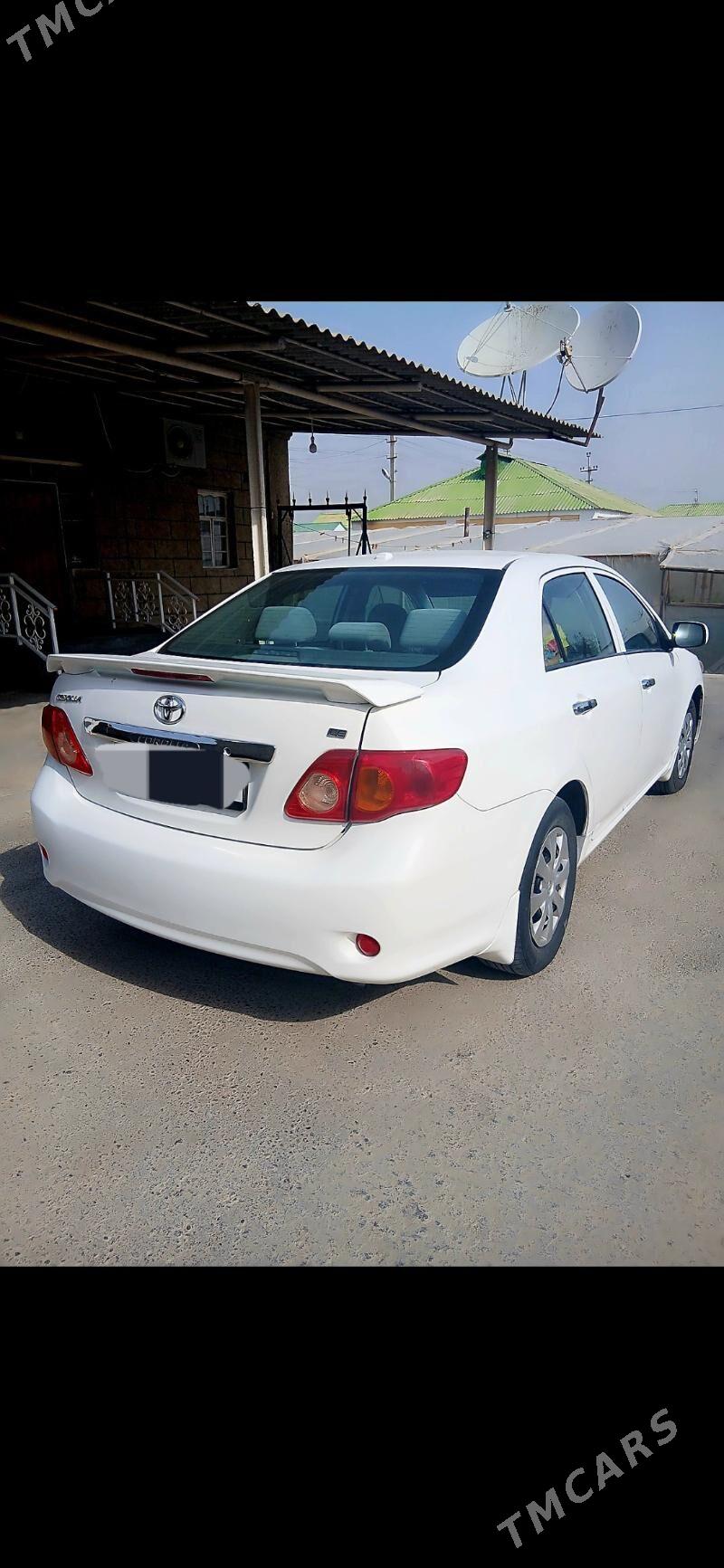 Toyota Corolla 2010 - 152 000 TMT - Ашхабад - img 2