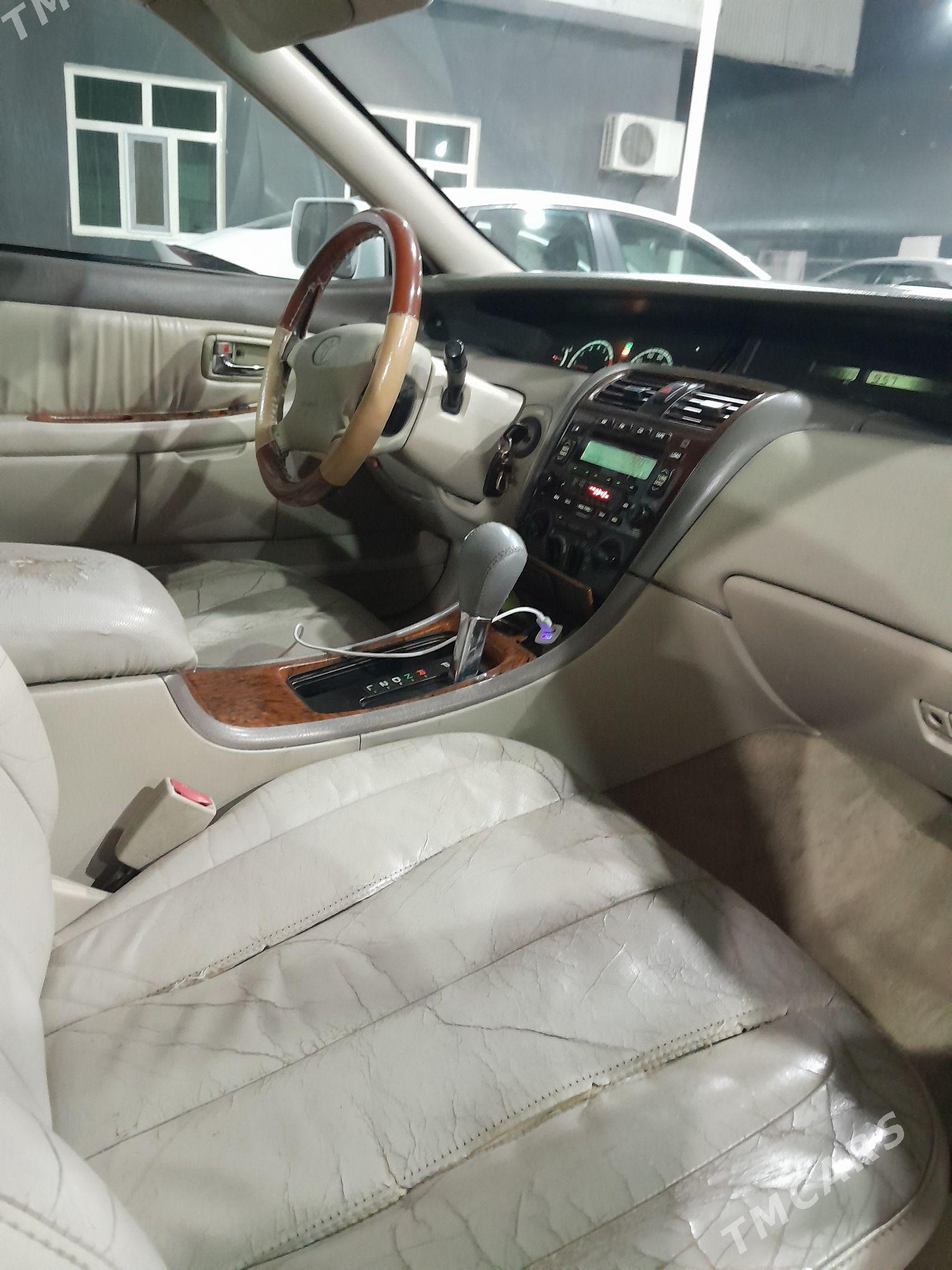 Toyota Avalon 2001 - 155 000 TMT - Байрамали - img 4