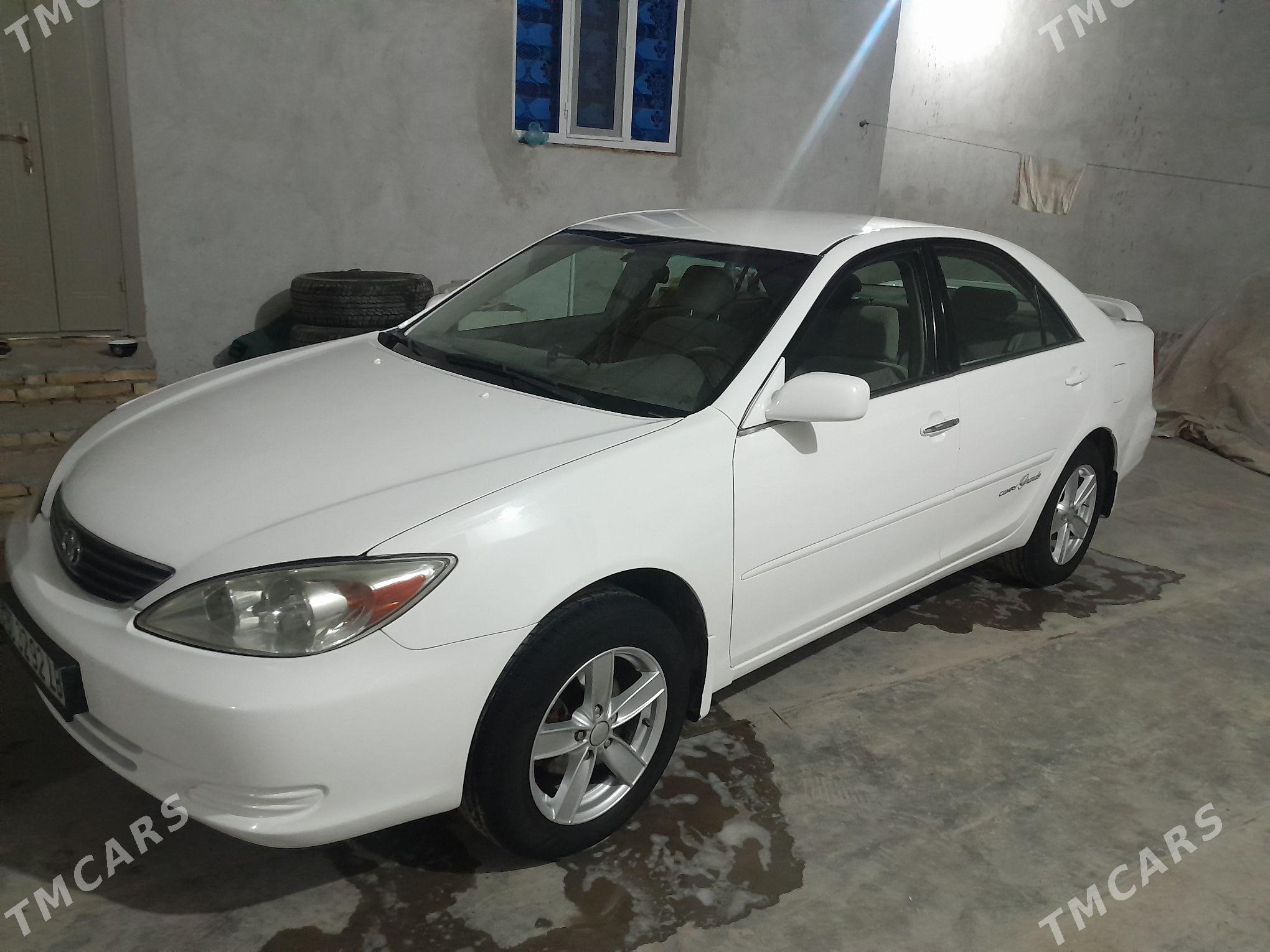 Toyota Camry 2002 - 175 000 TMT - Dänew - img 1