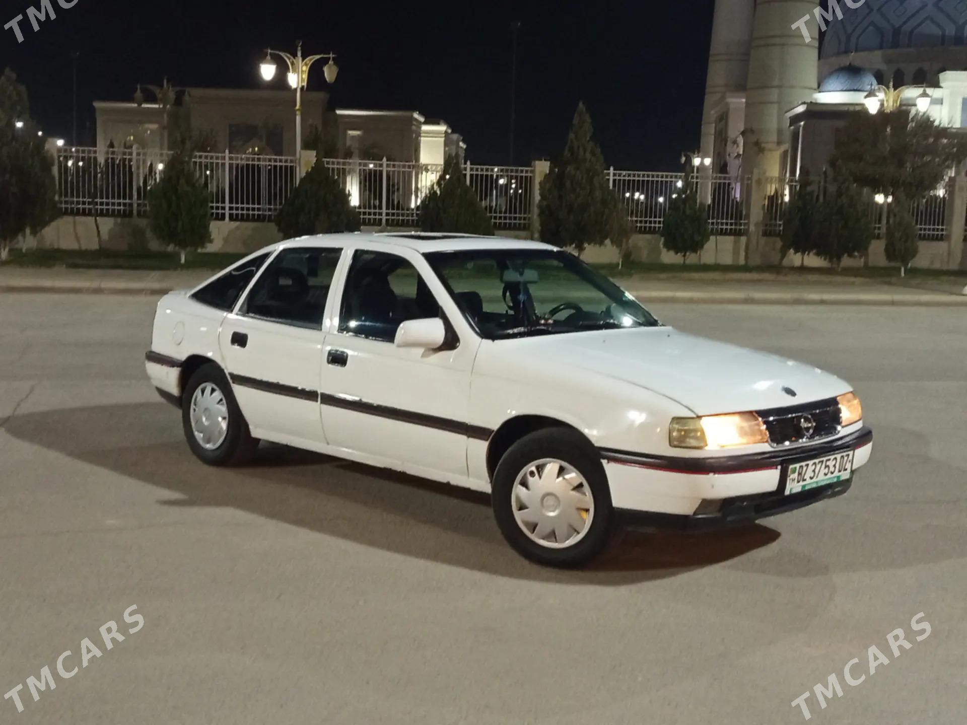 Opel Vectra 1990 - 36 000 TMT - Дашогуз - img 3