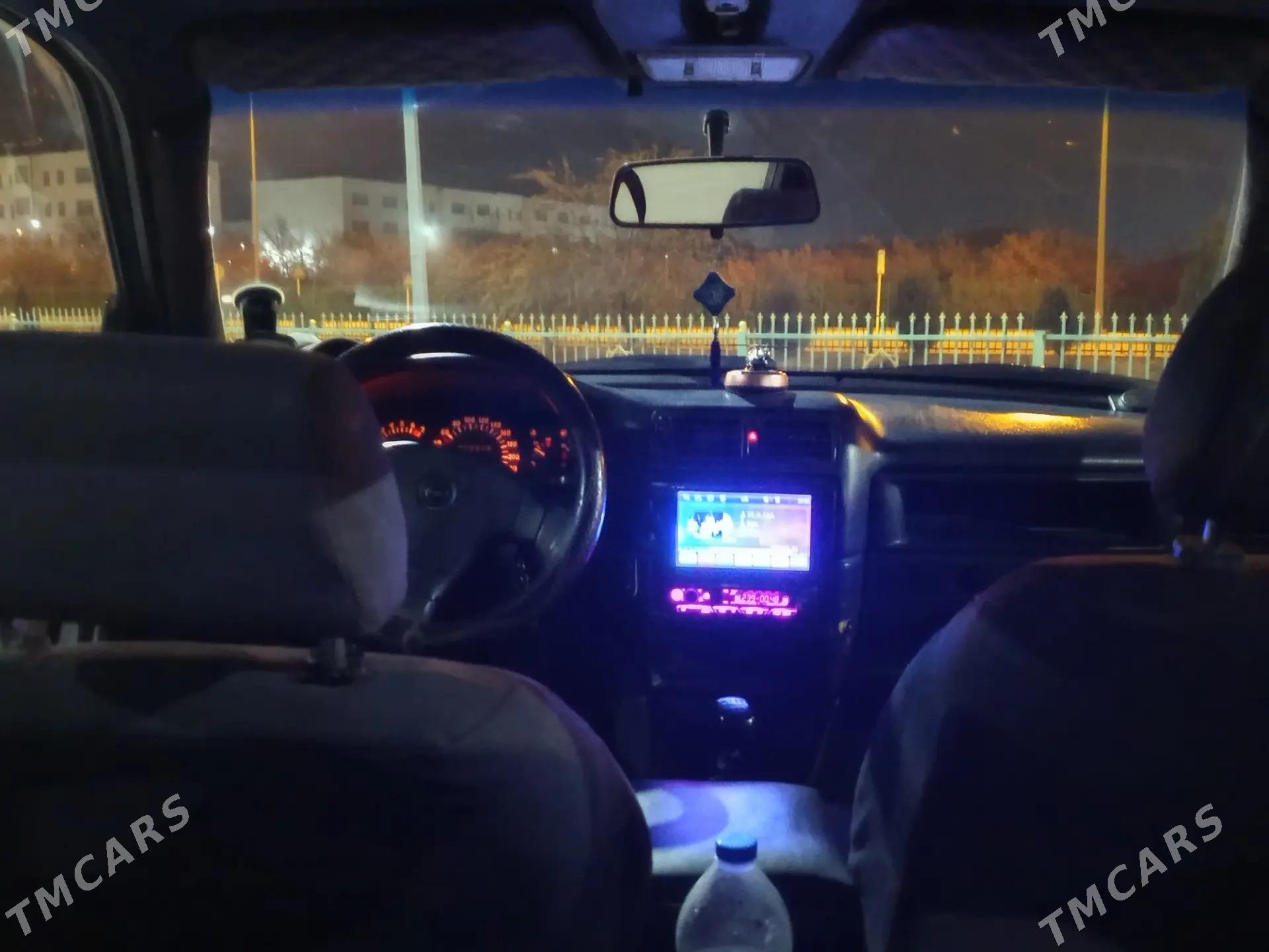 Opel Vectra 1990 - 36 000 TMT - Дашогуз - img 5