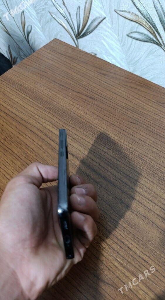 Samsung s22 - Дянев - img 2