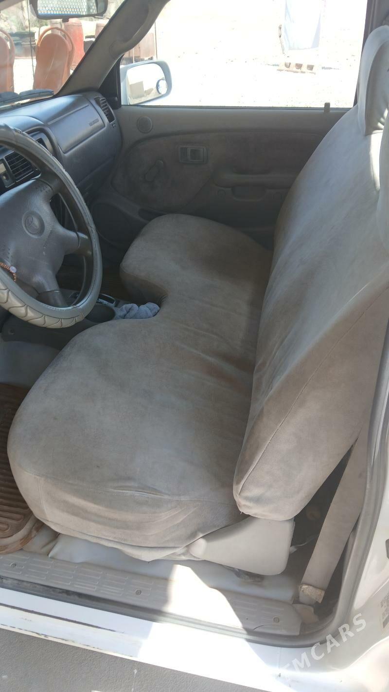 Toyota Tacoma 2002 - 105 000 TMT - Сакарчага - img 3