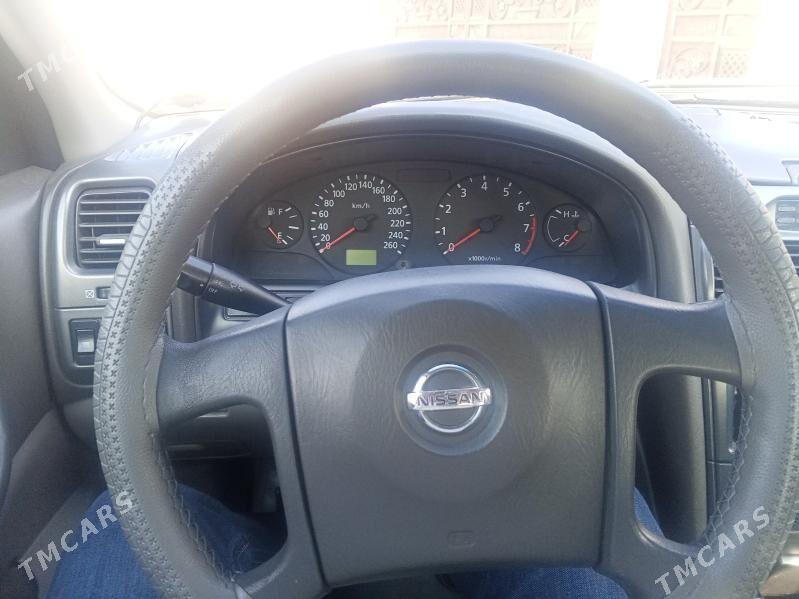 Nissan Maxima 2001 - 110 000 TMT - Балканабат - img 5