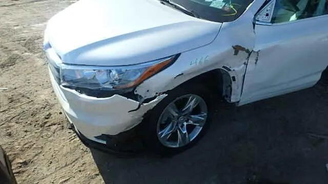 Toyota Highlander 2015 - 398 000 TMT - "Алтын Асыр" Гундогар базары ( Толкучка) - img 2