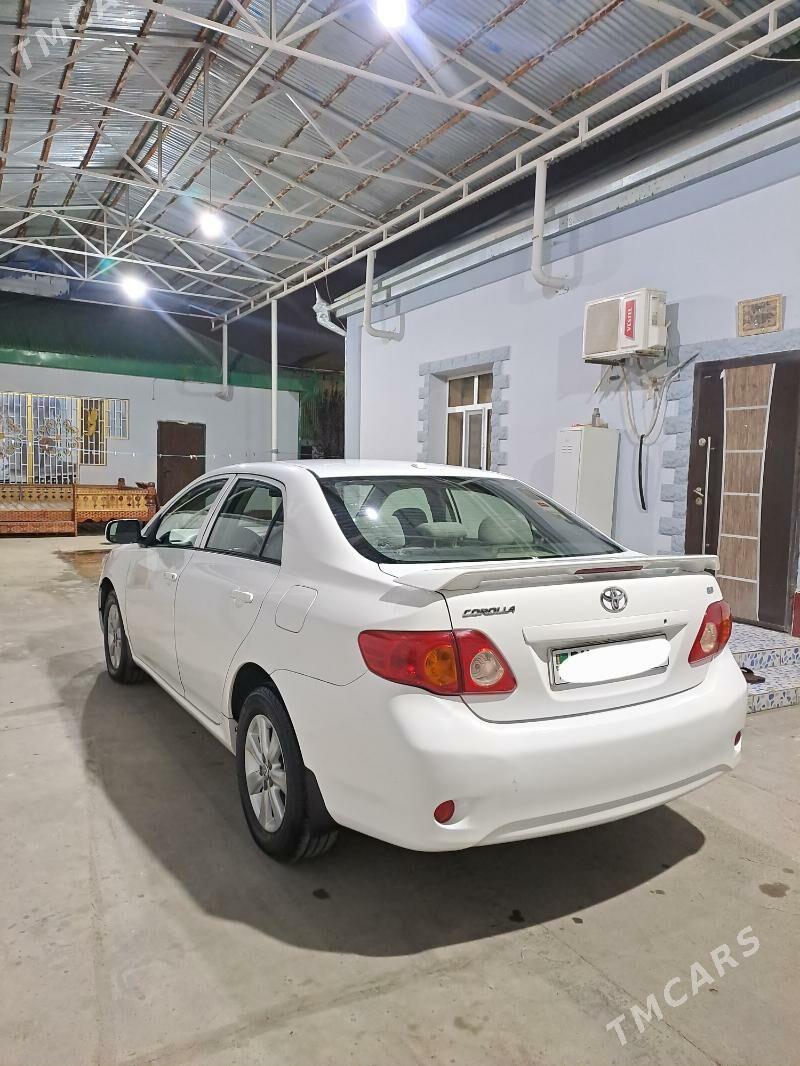 Toyota Corolla 2010 - 167 000 TMT - Ашхабад - img 2