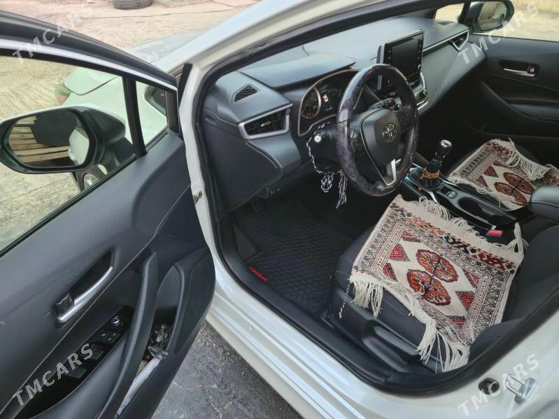 Toyota Corolla 2019 - 215 000 TMT - Херрикгала - img 9