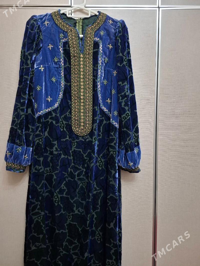 Gülli pombarhat - Ашхабад - img 1