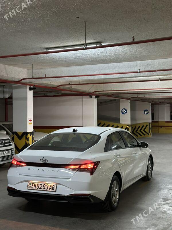 Hyundai Elantra 2022 - 250 000 TMT - Ашхабад - img 5