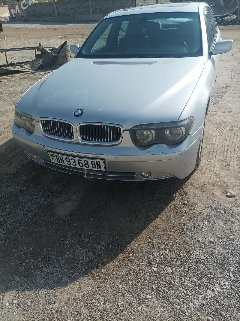 BMW 745 2004 - 100 000 TMT - Балканабат - img 2