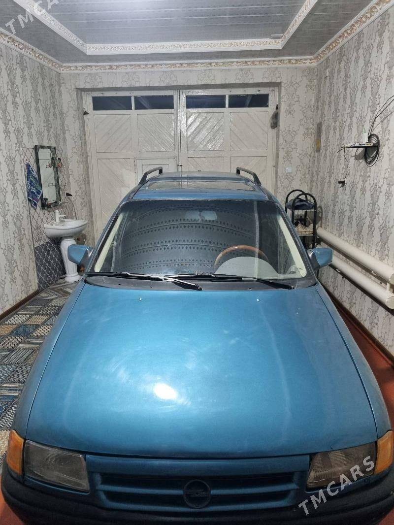 Opel Astra 1993 - 50 000 TMT - Кёнеургенч - img 2