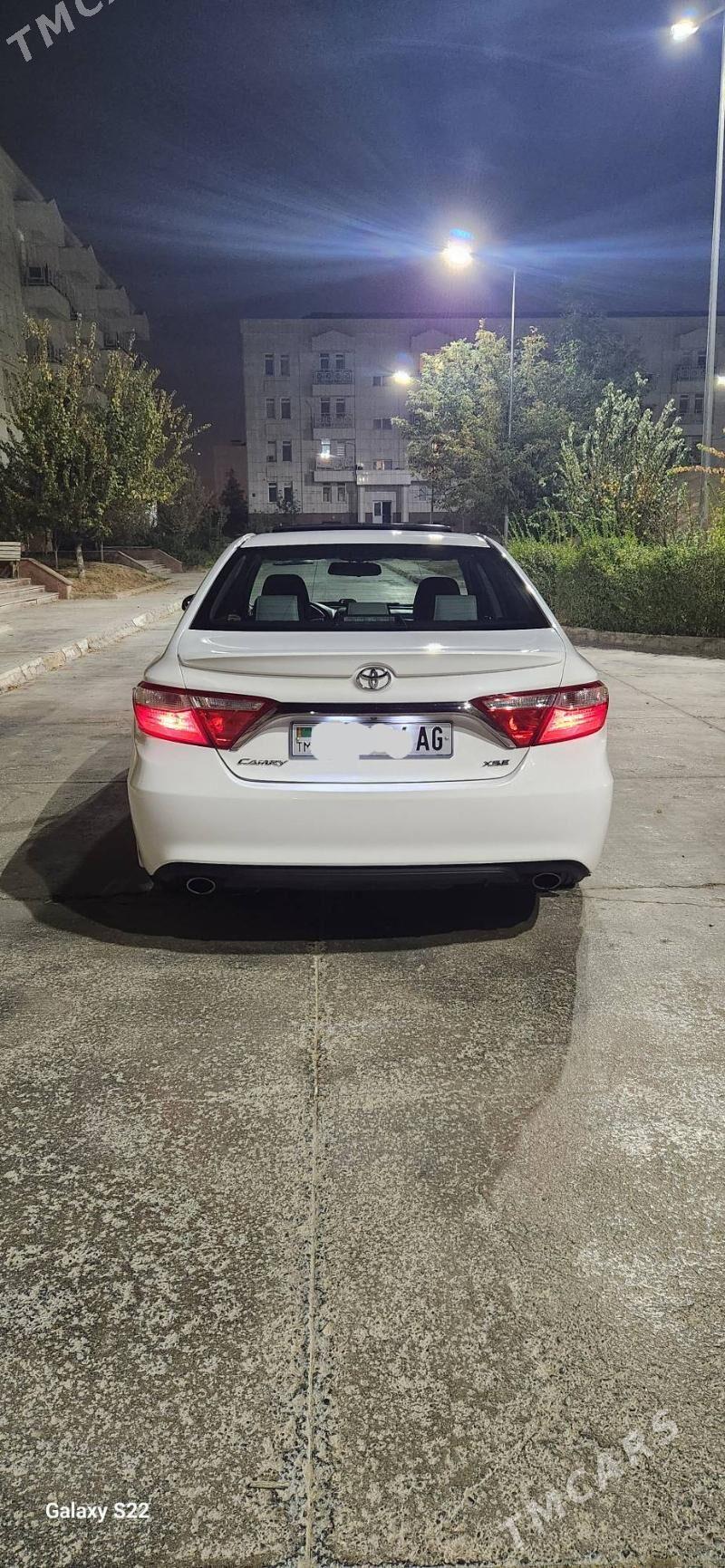 Toyota Camry 2017 - 277 000 TMT - Кëши - img 2