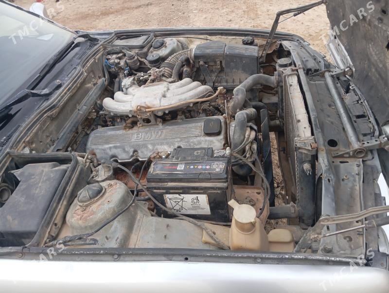 BMW 525 1990 - 28 000 TMT - Теджен - img 10