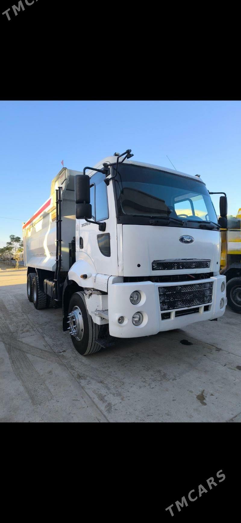 Ford Cargo 3536M 2014 - 780 000 TMT - Aşgabat - img 3