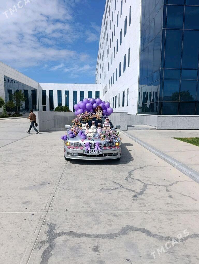 BMW E39 2000 - 130 000 TMT - Türkmenbaşy - img 9