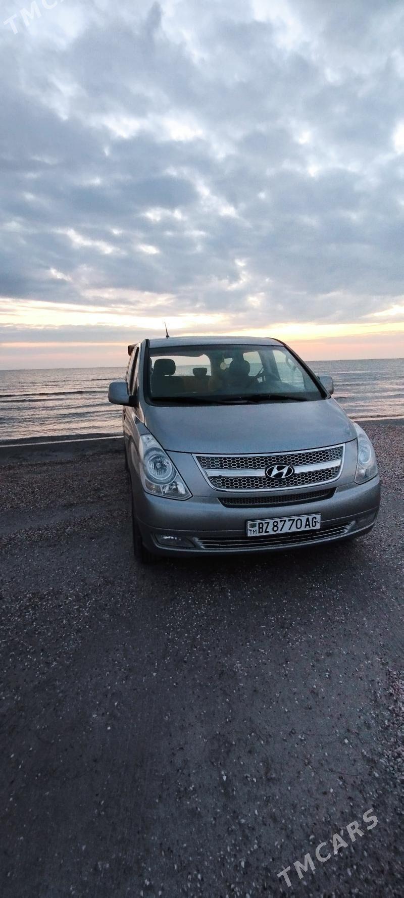 Hyundai H-1 2014 - 345 000 TMT - Ашхабад - img 3