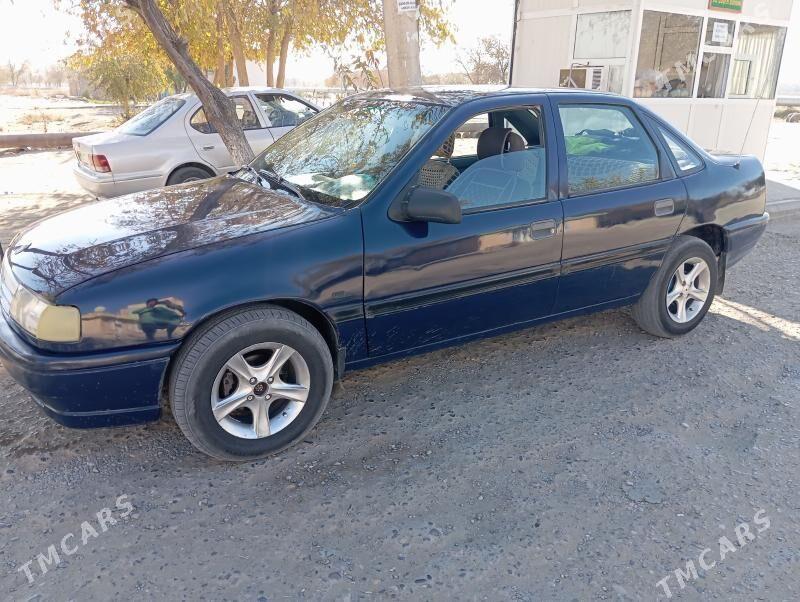 Opel Vectra 1991 - 38 000 TMT - Сейди - img 5