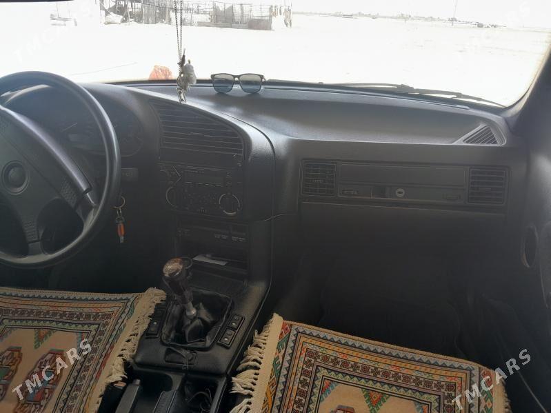 BMW 325 1991 - 35 000 TMT - Эсенгулы - img 7