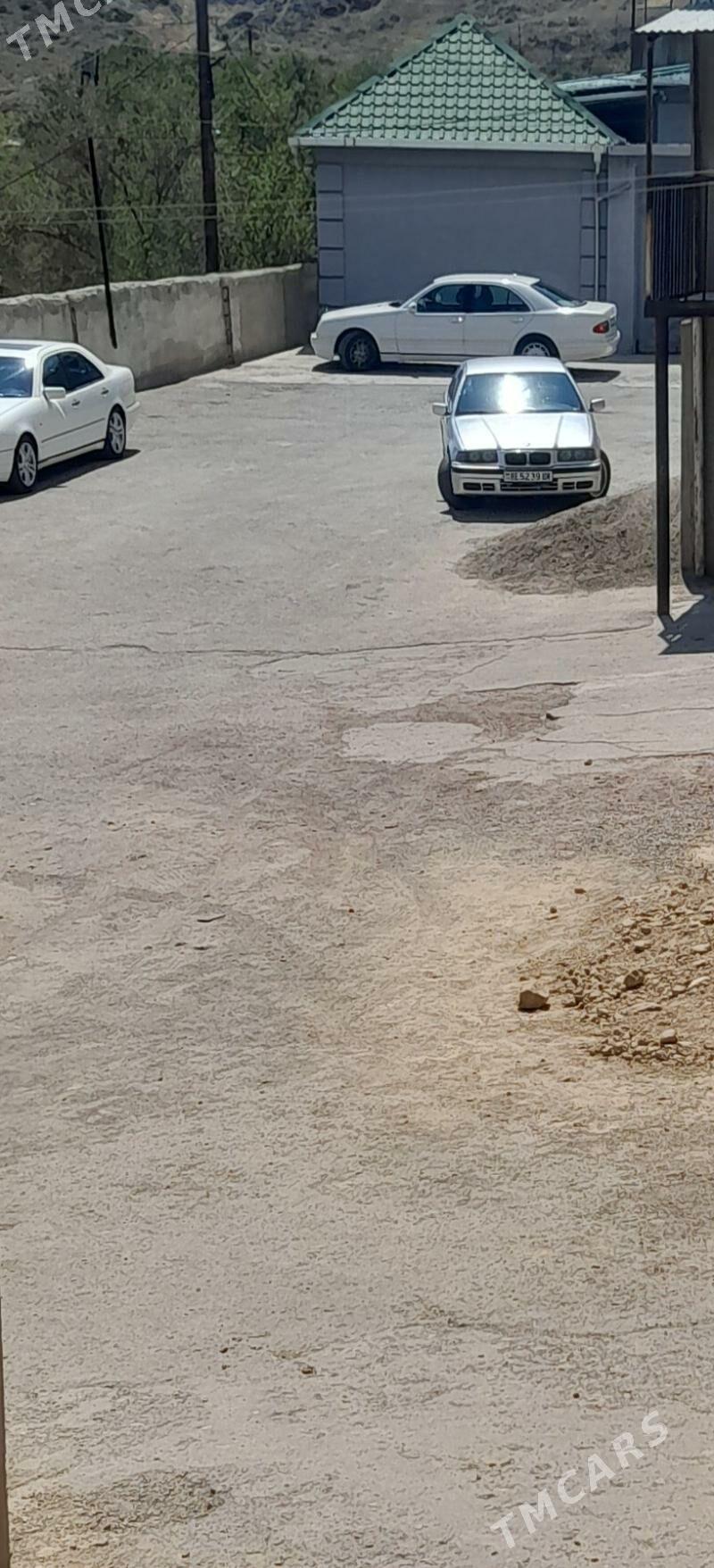 BMW 325 1991 - 35 000 TMT - Эсенгулы - img 9