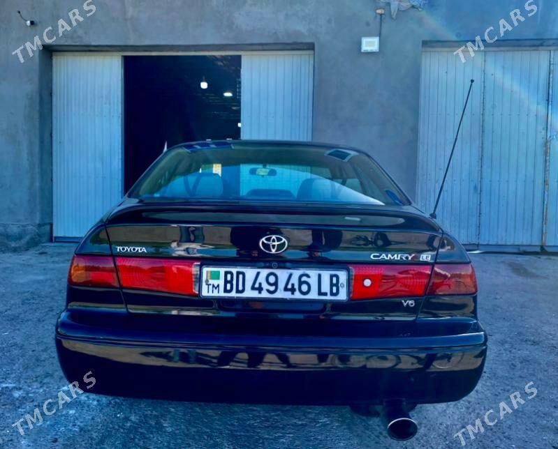 Toyota Camry 2001 - 153 000 TMT - Dänew - img 4