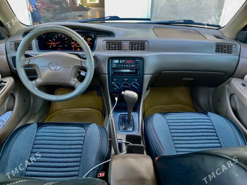Toyota Camry 2001 - 153 000 TMT - Dänew - img 6